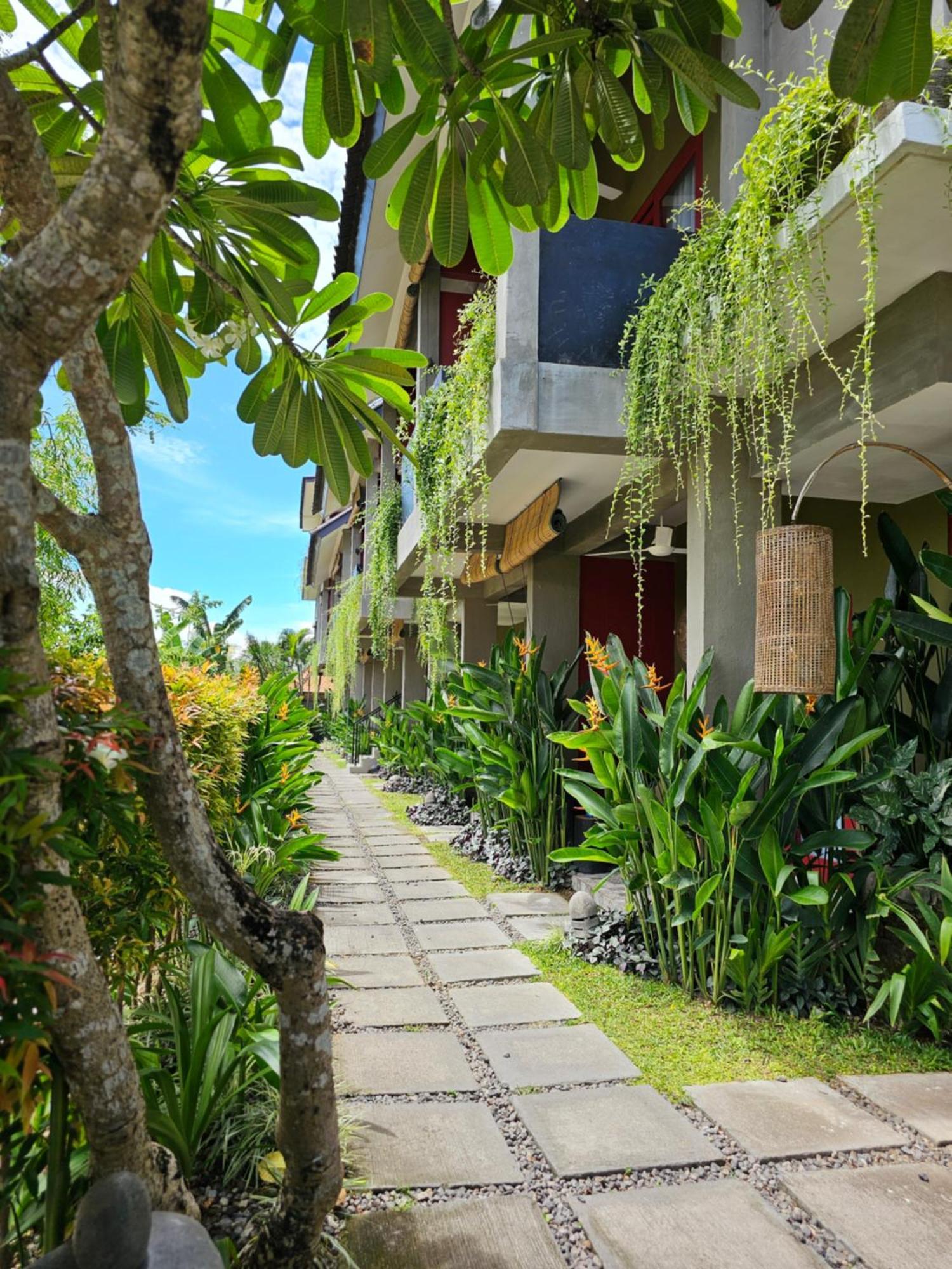 Wasabi Hotel Canggu  Exterior photo